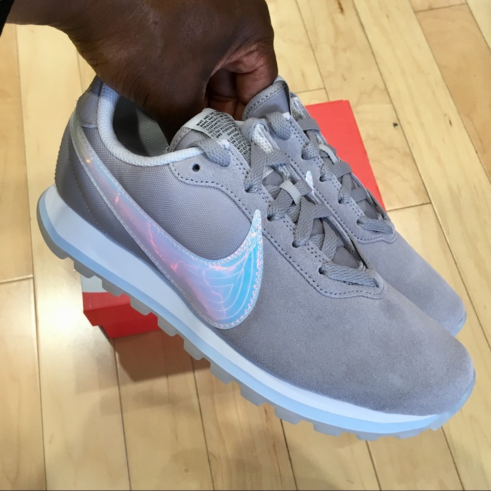 WOMENS NIKE PRE LOVE OX GREY WHITE LIGHT BLUE - Picture 2 of 7